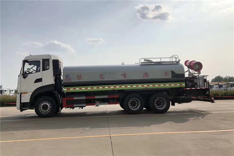 東風(fēng)天龍后八輪20噸噴霧車(chē)，國(guó)六綠化噴灑車(chē)