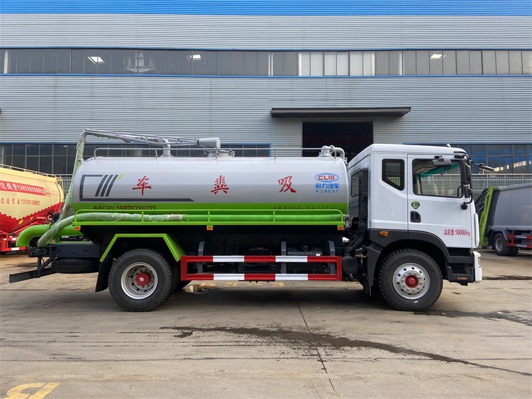 東風(fēng)D9養(yǎng)殖場(chǎng)12方吸糞車